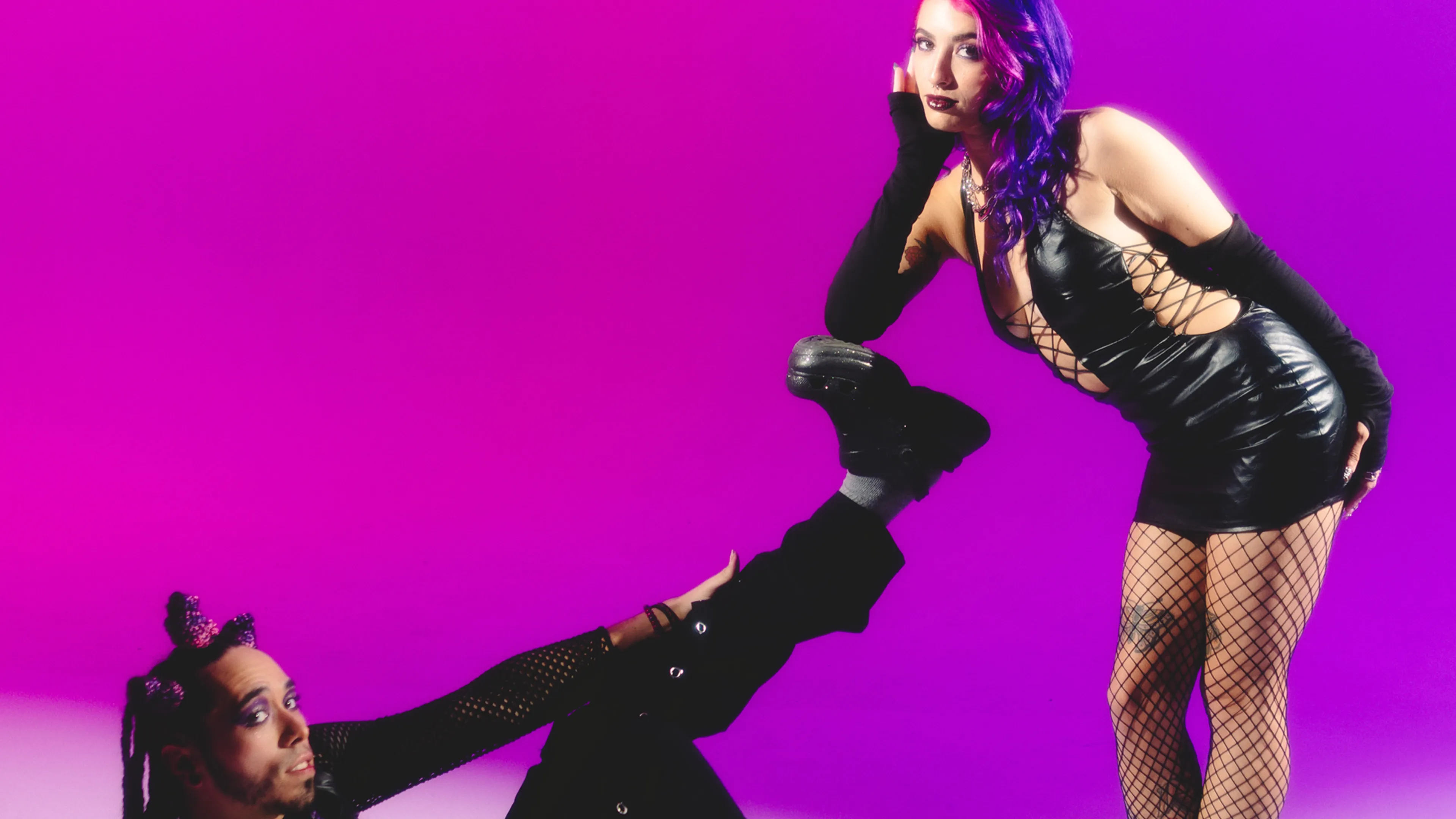 Listen to Honey Revenge’s new single, Hot Commodity