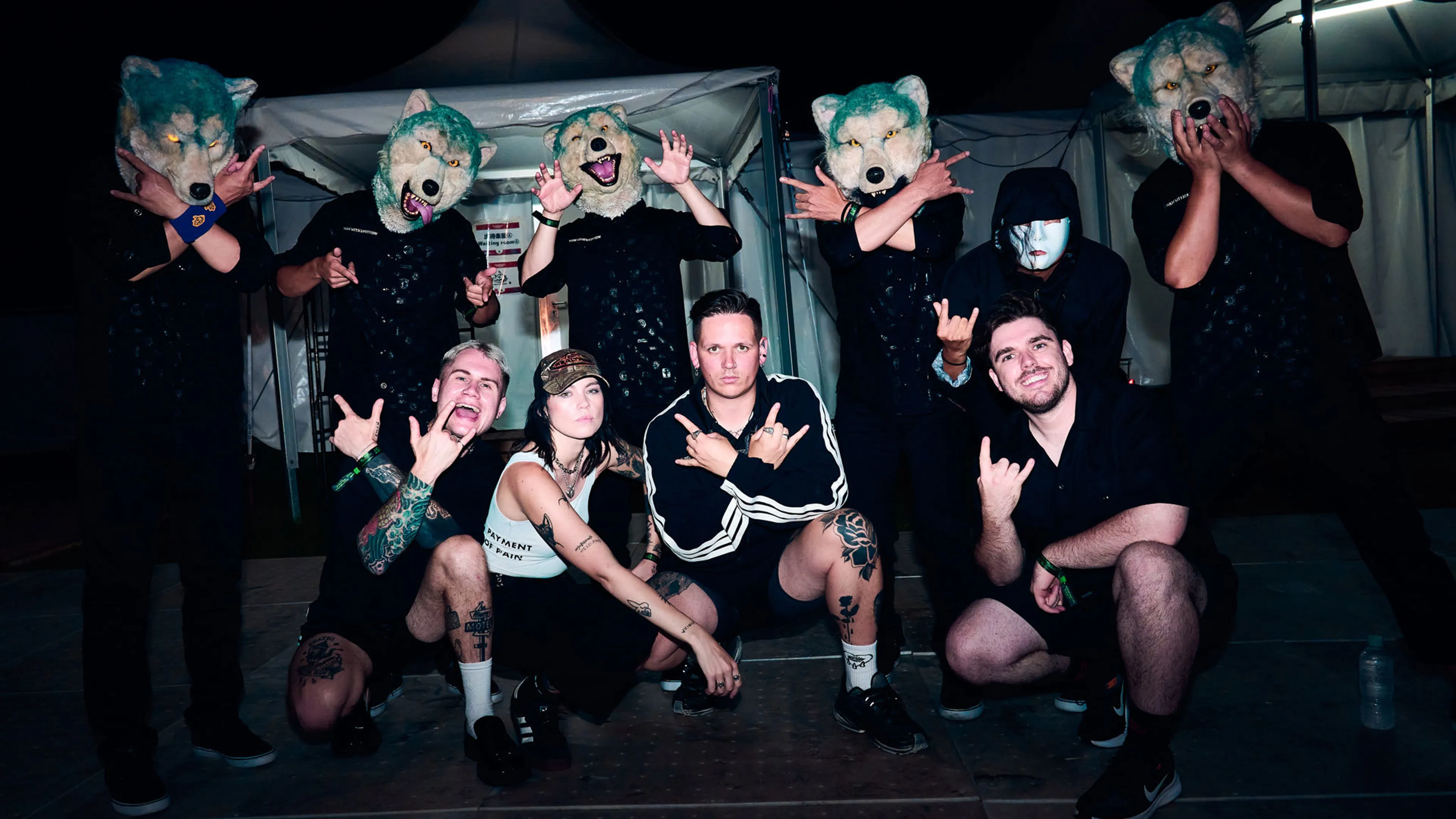 Hot Milk and MAN WITH A MISSION cover Thunderstruck at SUMMER SONIC 2025
