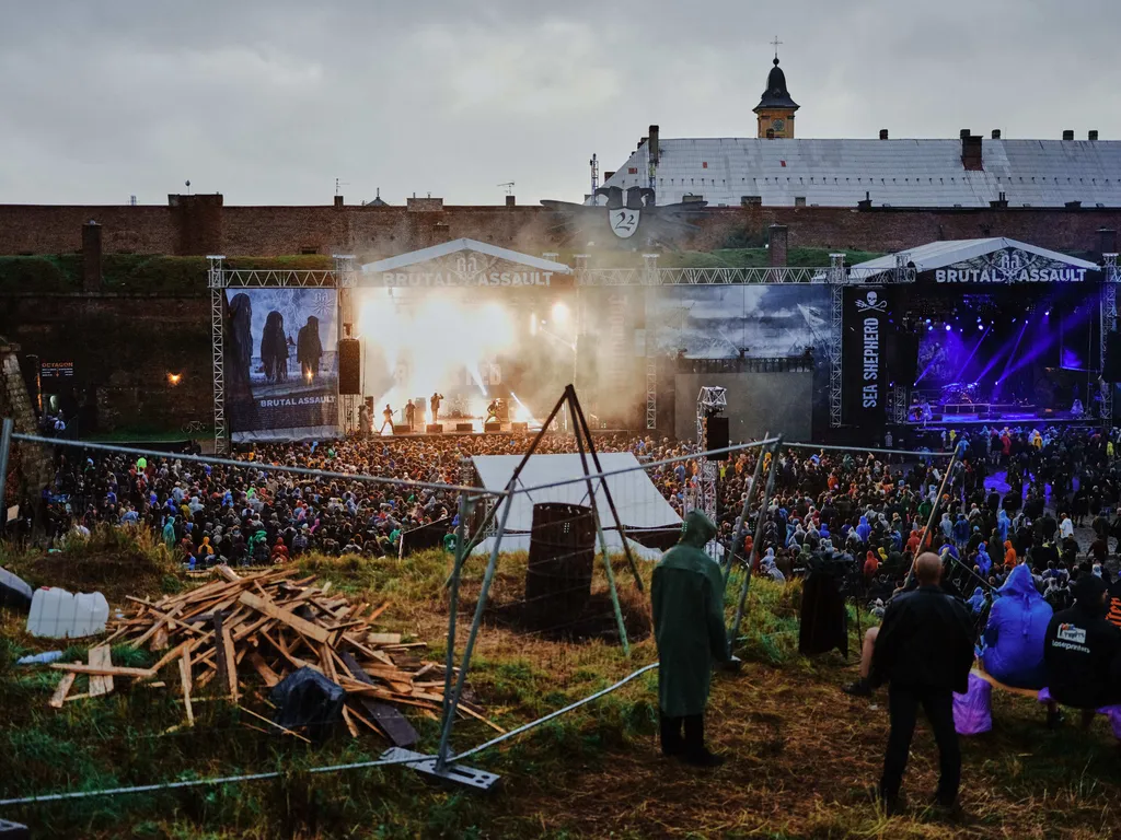 Jstoker Brutal Assault 080