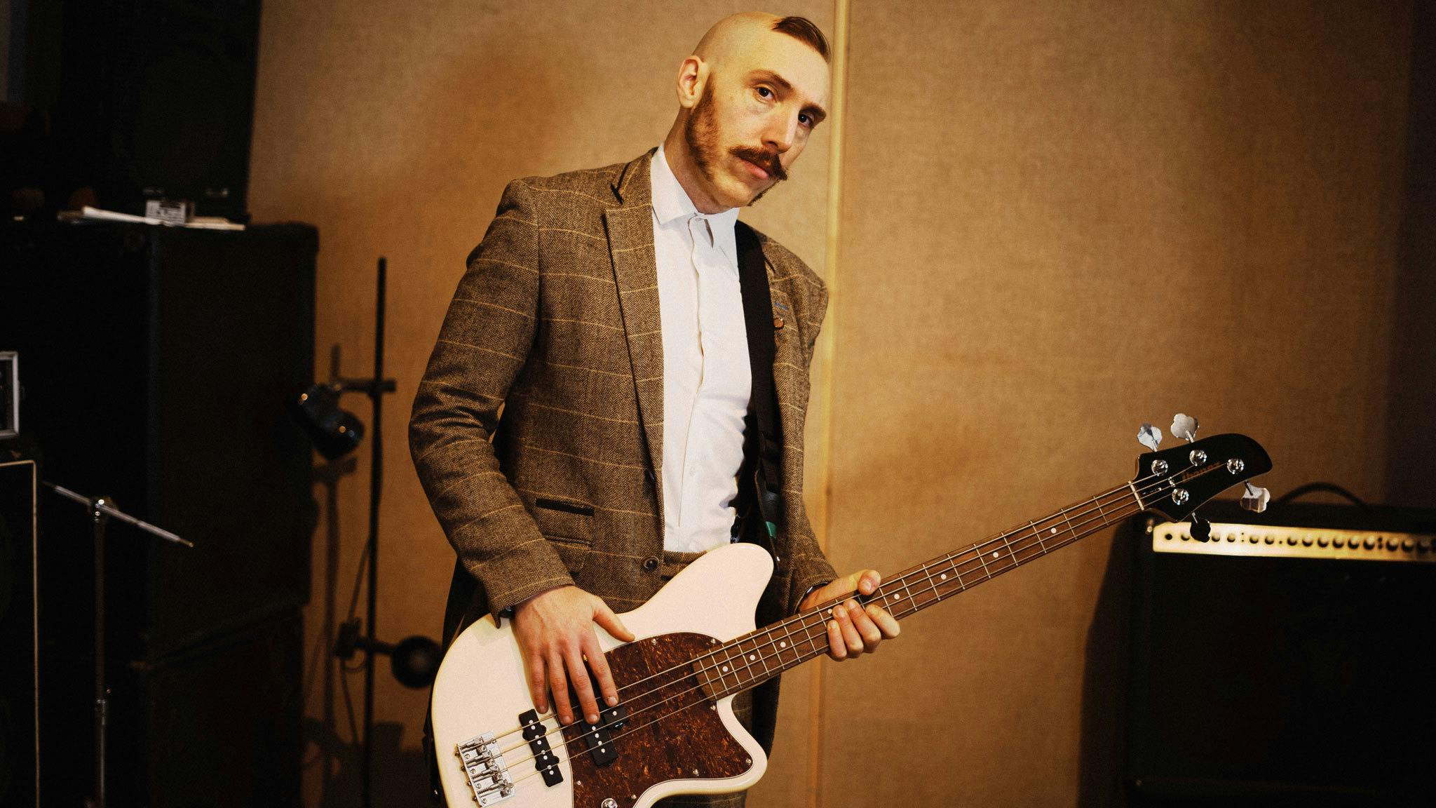 Jamie Lenman announces Iknowyouknowiknow EP, releases new single