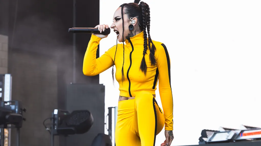 Jinjer live Mayhem Fest 2024 Tatiana credit Jenn Five header