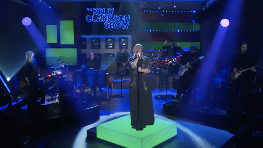 Kelly Clarkson Black Hole Sun cover