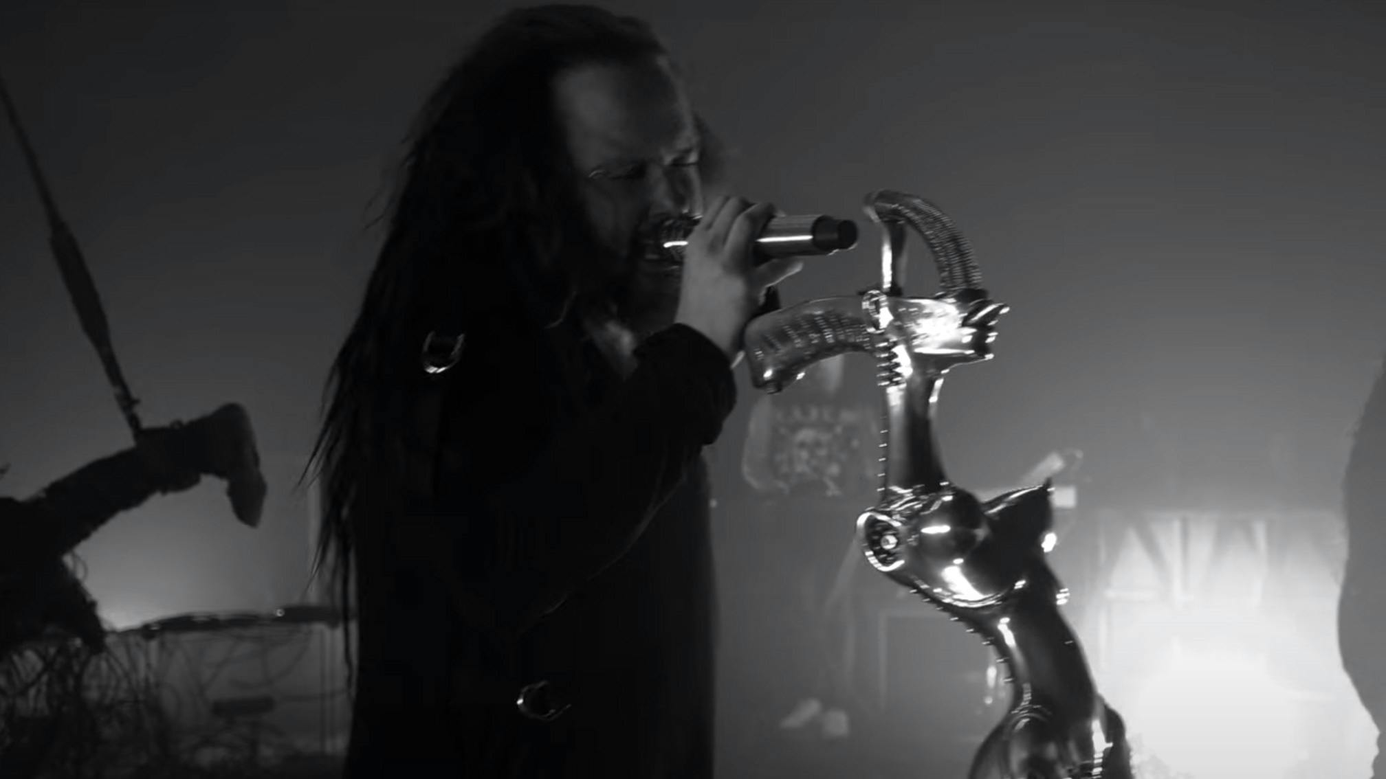Watch The Extended Cut Of Korn's Intimate The Nothing Album Release Show