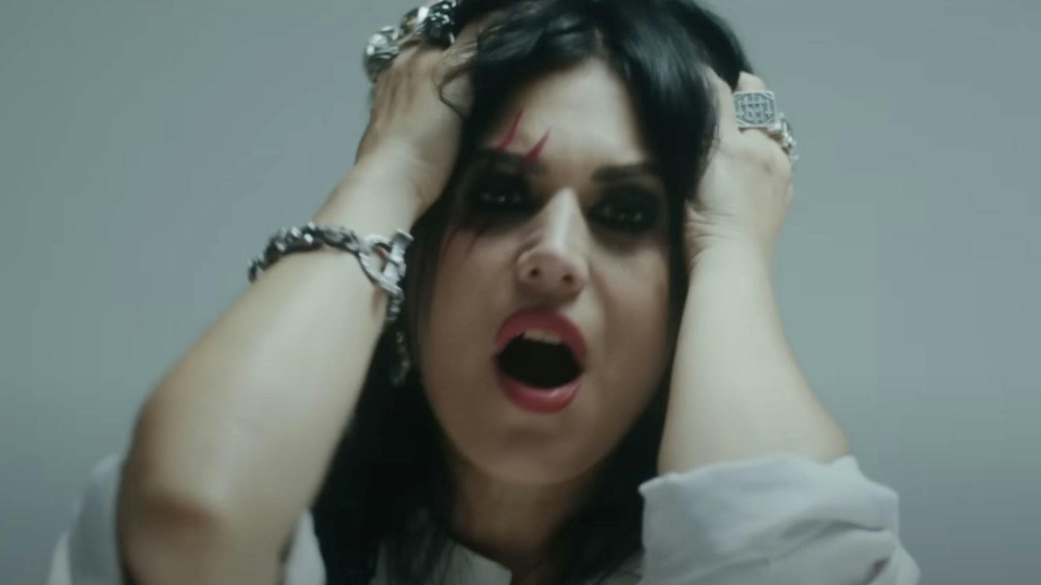 Lacuna Coil unveil new version of Swamped from re-recorded Comalies XX album