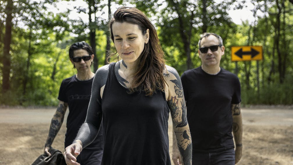 Laura Jane Grace & The Devouring Mothers Announce Album, Bought To Rot
