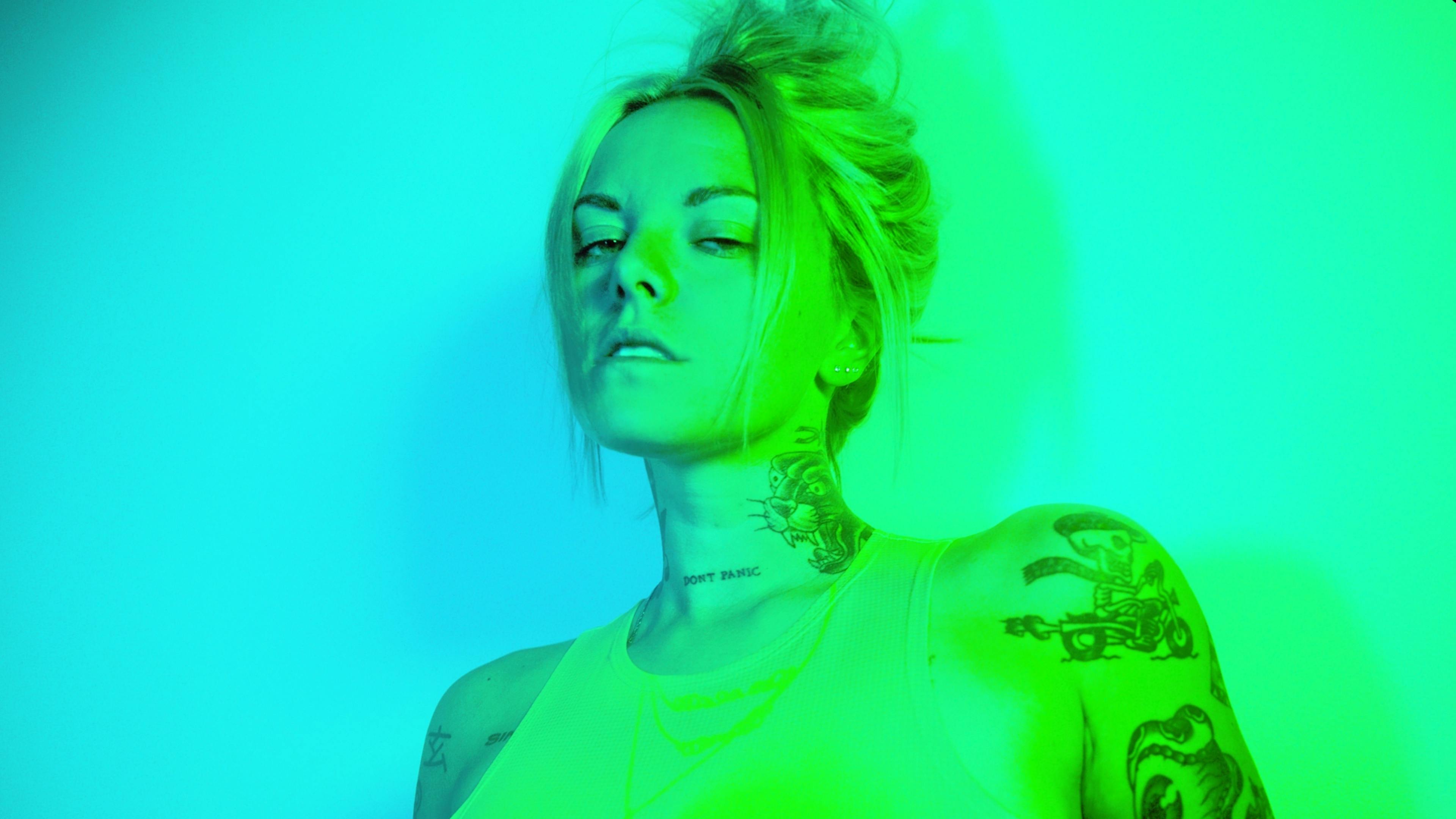 Lauren Sanderson unveils new ballad, nothing lasts forever