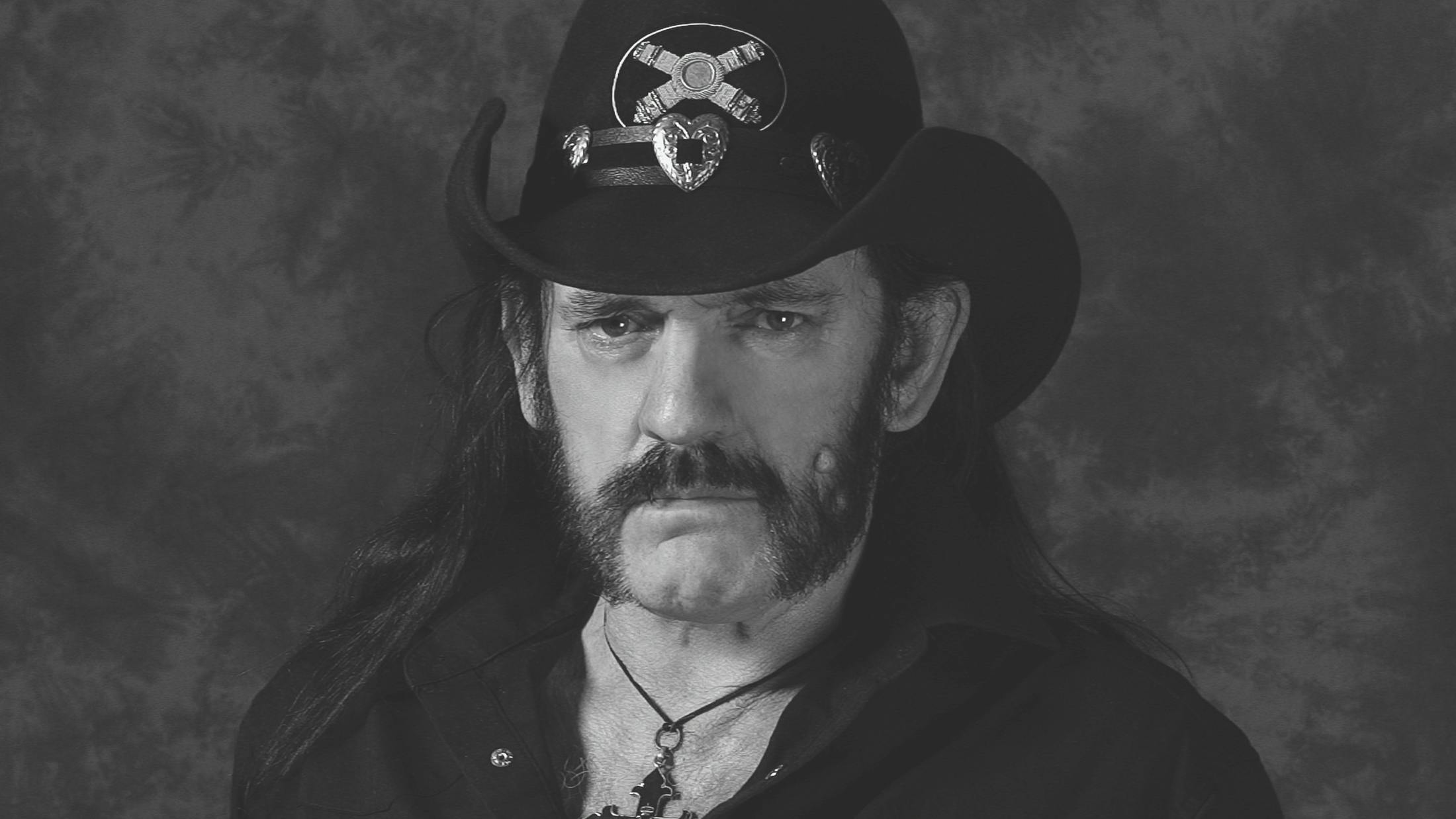 Lemmy's ashes were placed in bullets and sent to his closest friends