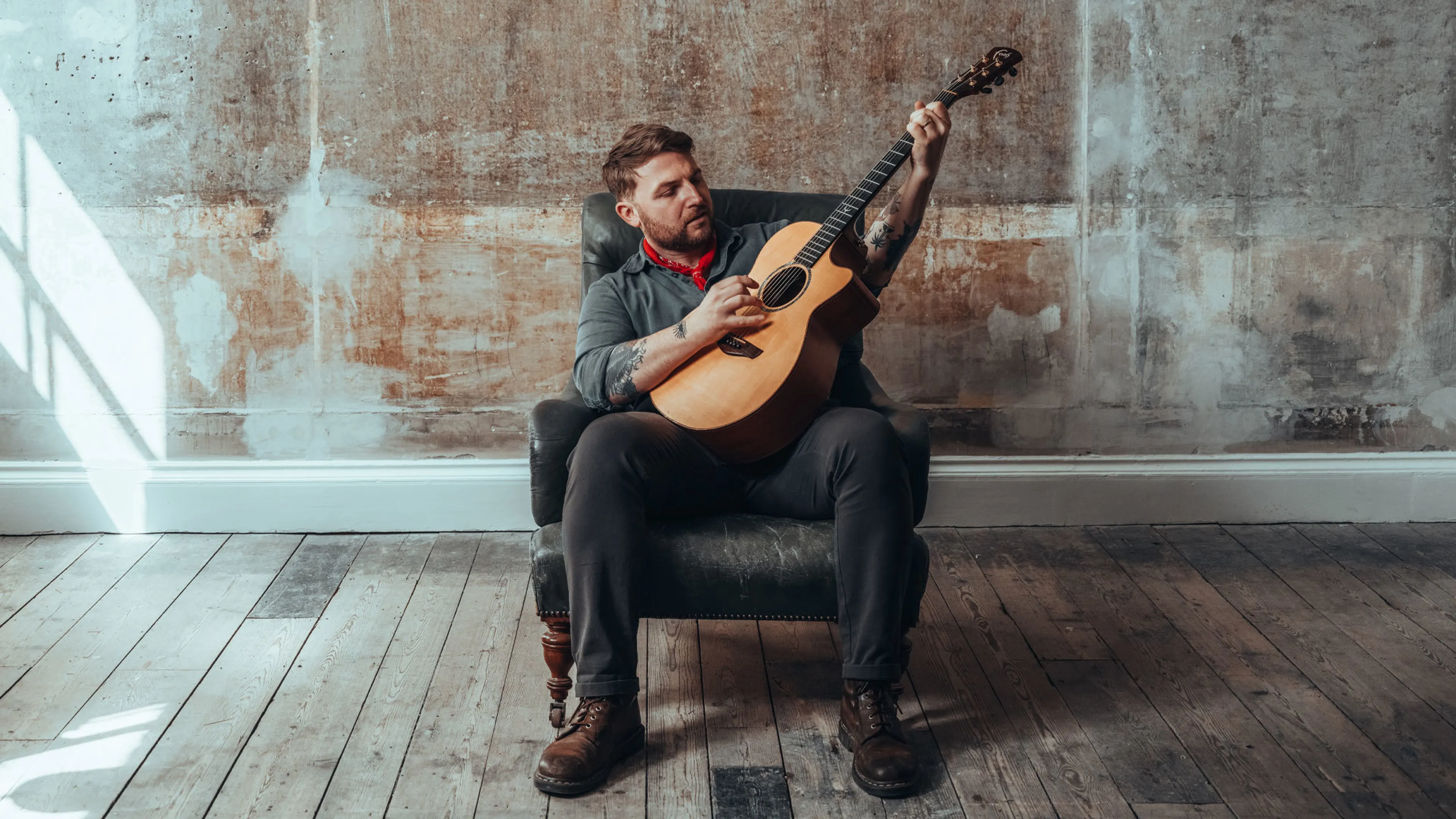 “It’s one of the rawest and most honest songs I’ve ever written”: Listen to Liam Cromby’s new solo single, Whole Damn Life