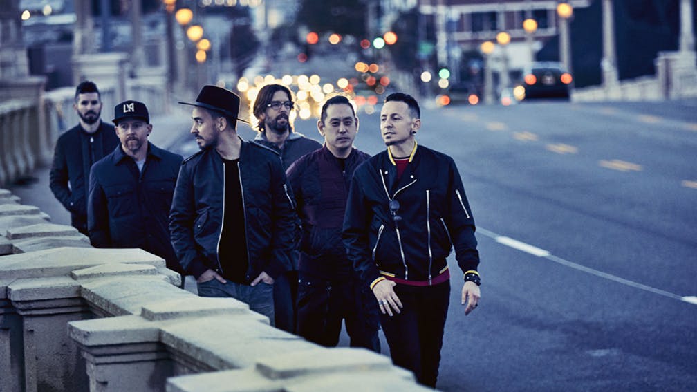 Linkin Park Bassist Dave 'Phoenix' Farrell Remembers Chester Bennington