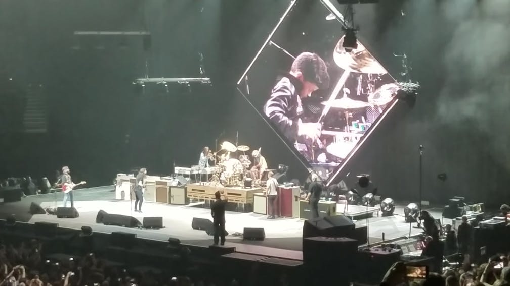 Eight-Year-Old Refuses To Leave Stage After Drumming With The Foo Fighters