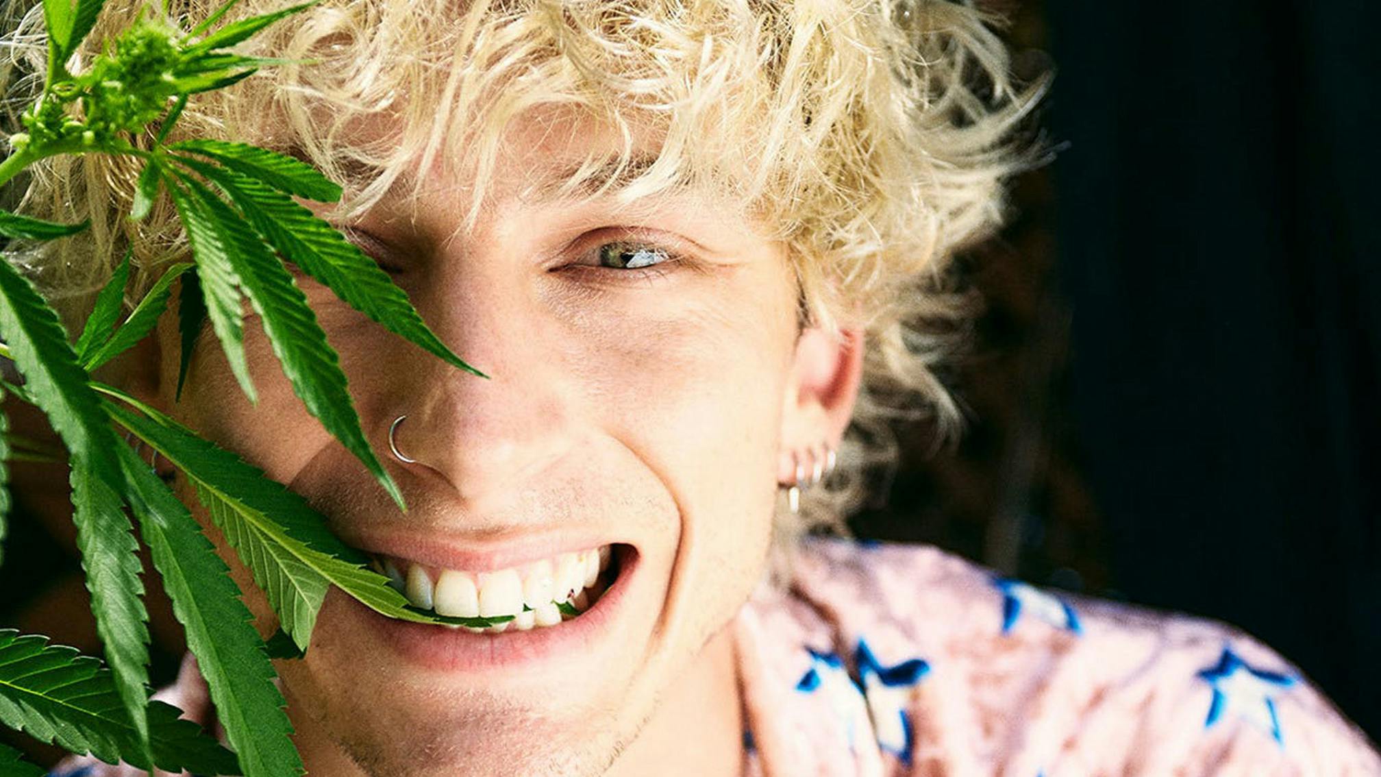 Here's Machine Gun Kelly's epic 32-song setlist from the first date of his U.S. tour