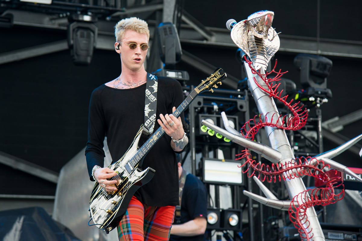 Watch Machine Gun Kelly Perform blink-182's What's My Age Again? With Travis Barker