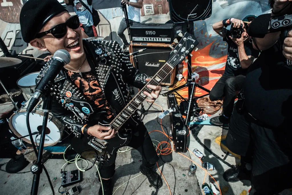 Manic Relapse Enzyme 4 Michael Thorn