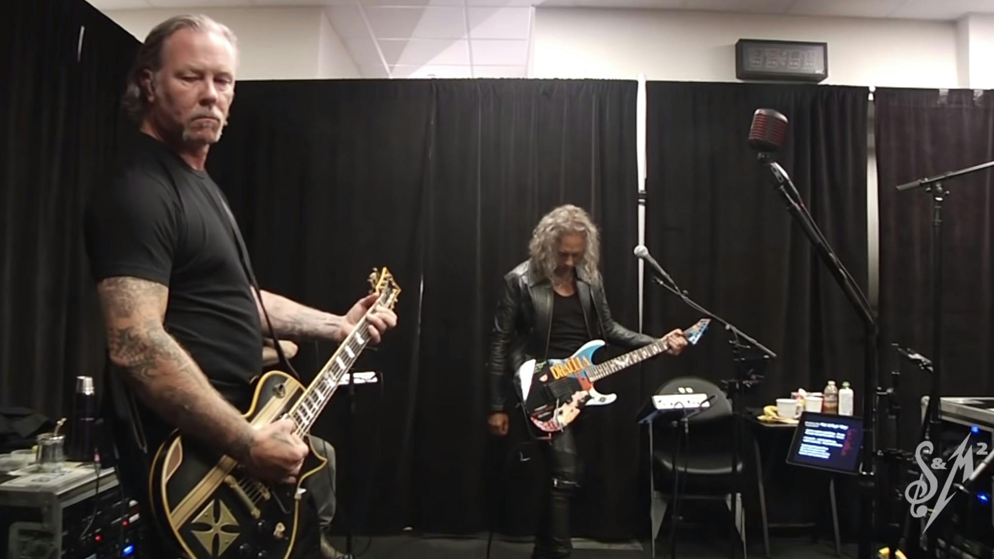 Go Inside Metallica's Tuning Room As They Rehearse For S&M2