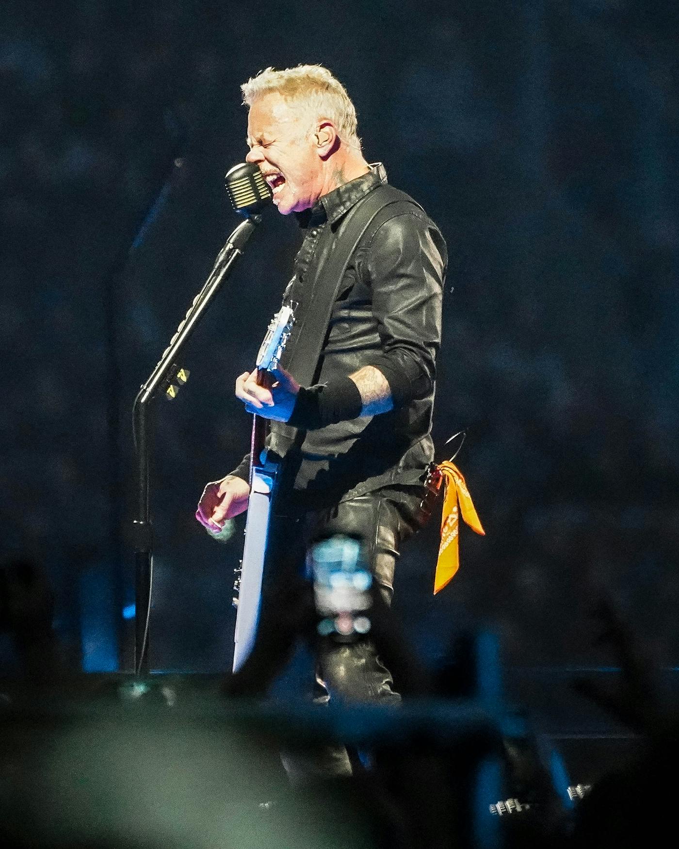 past metallica tours