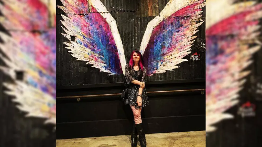 Michelle Kerr wings header