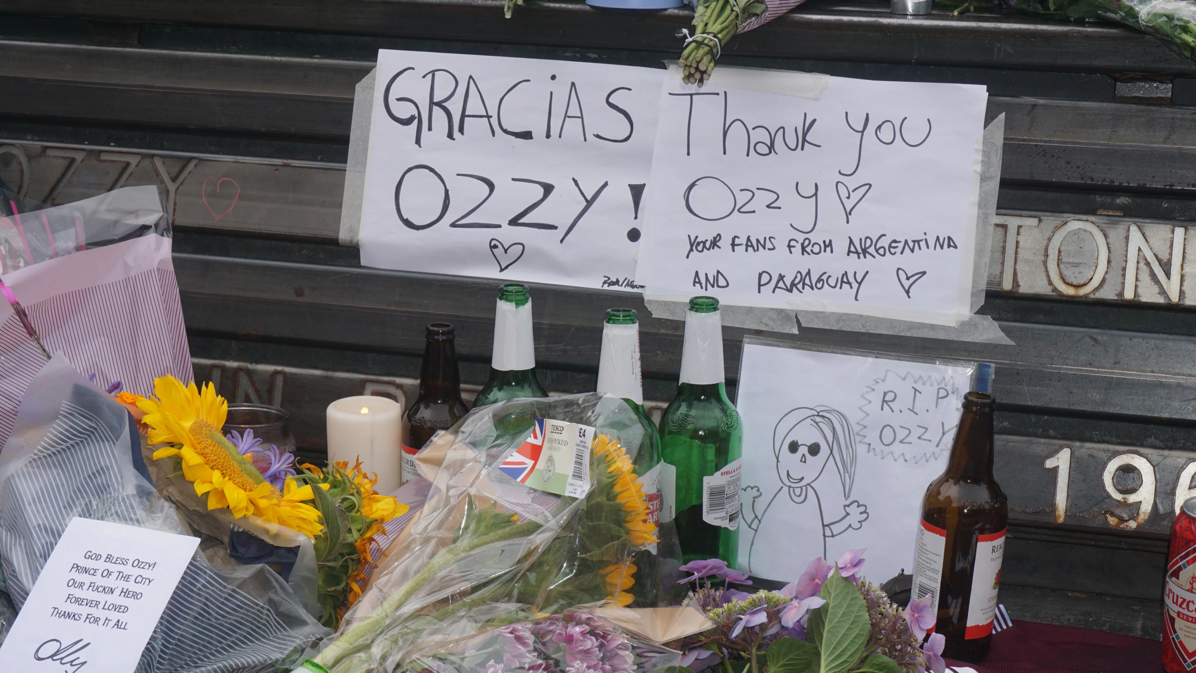 “He has the ultimate legacy”: Meeting the fans as Birmingham pays tribute to Ozzy Osbourne
