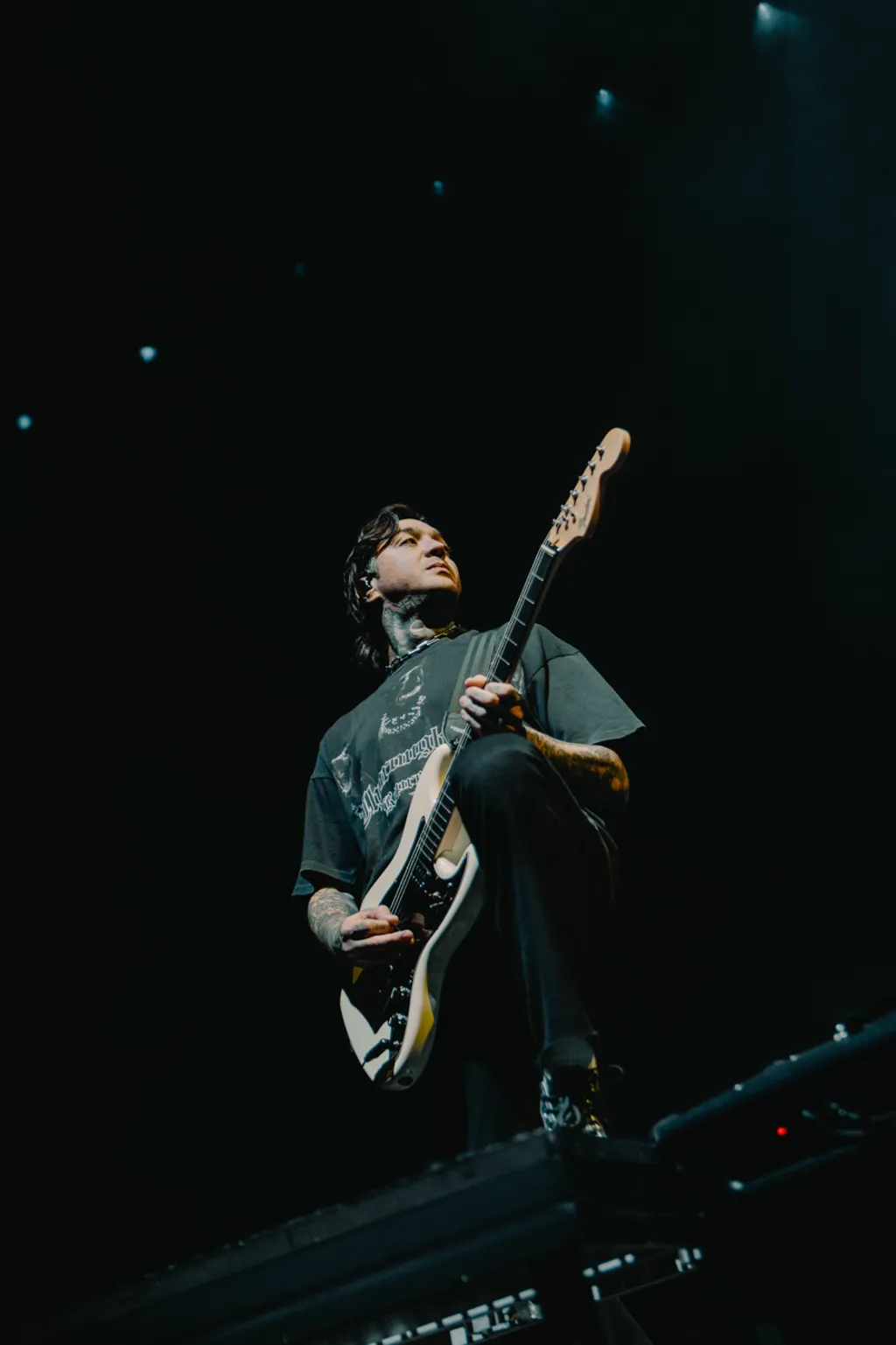 PIERCE THE VEIL WEMBLEY NIAMH LOUISE 12