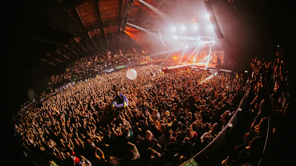 Palaye Royale Wembley Arena Mac Praed 2024 16