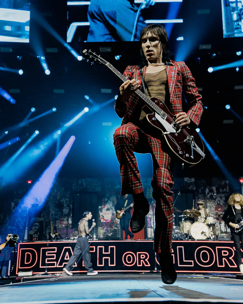 Palaye Royale Wembley Arena Mac Praed 2024 2