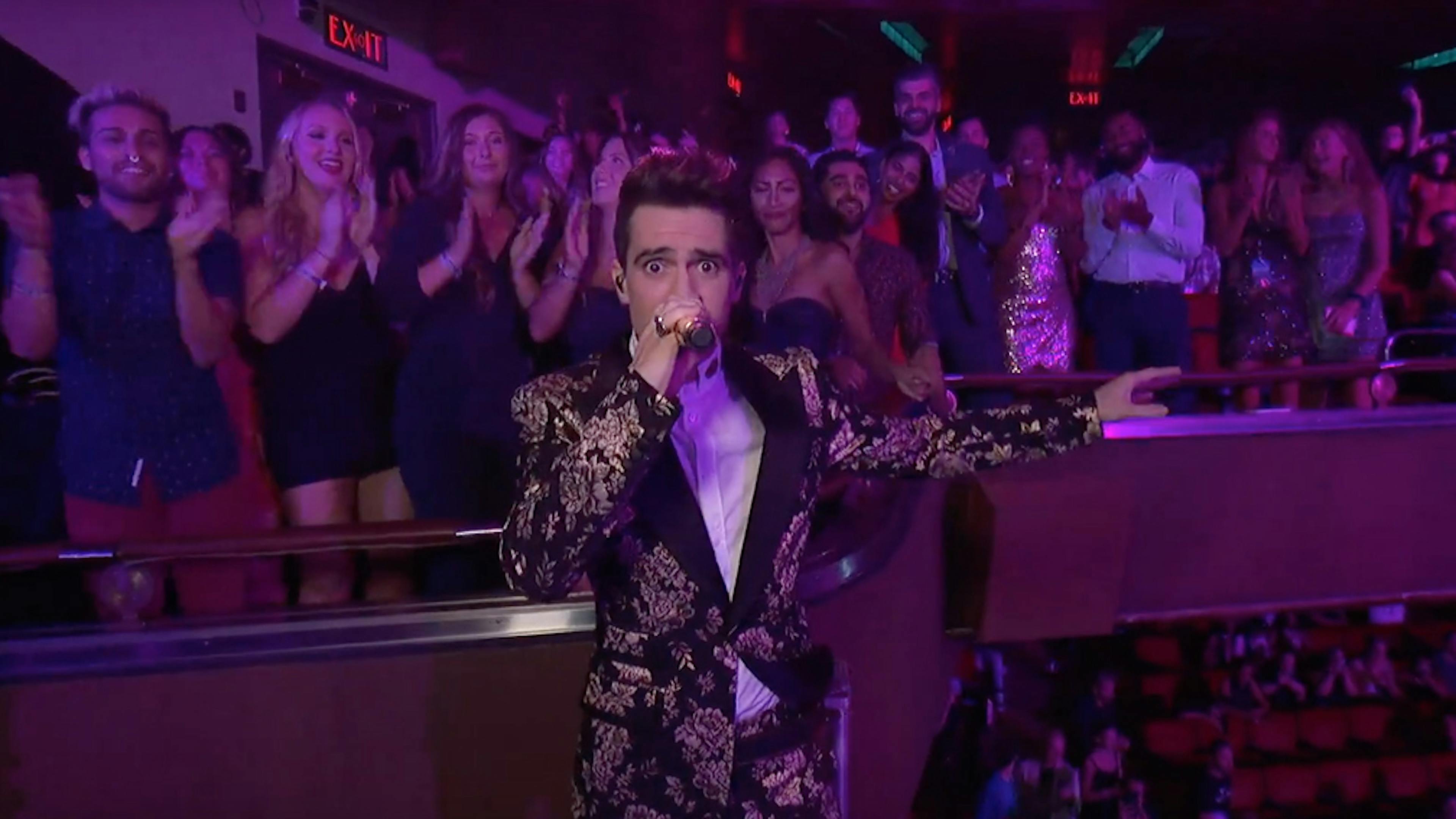 Watch Panic! At The Disco Perform At The 2018 MTV Video Music Awards