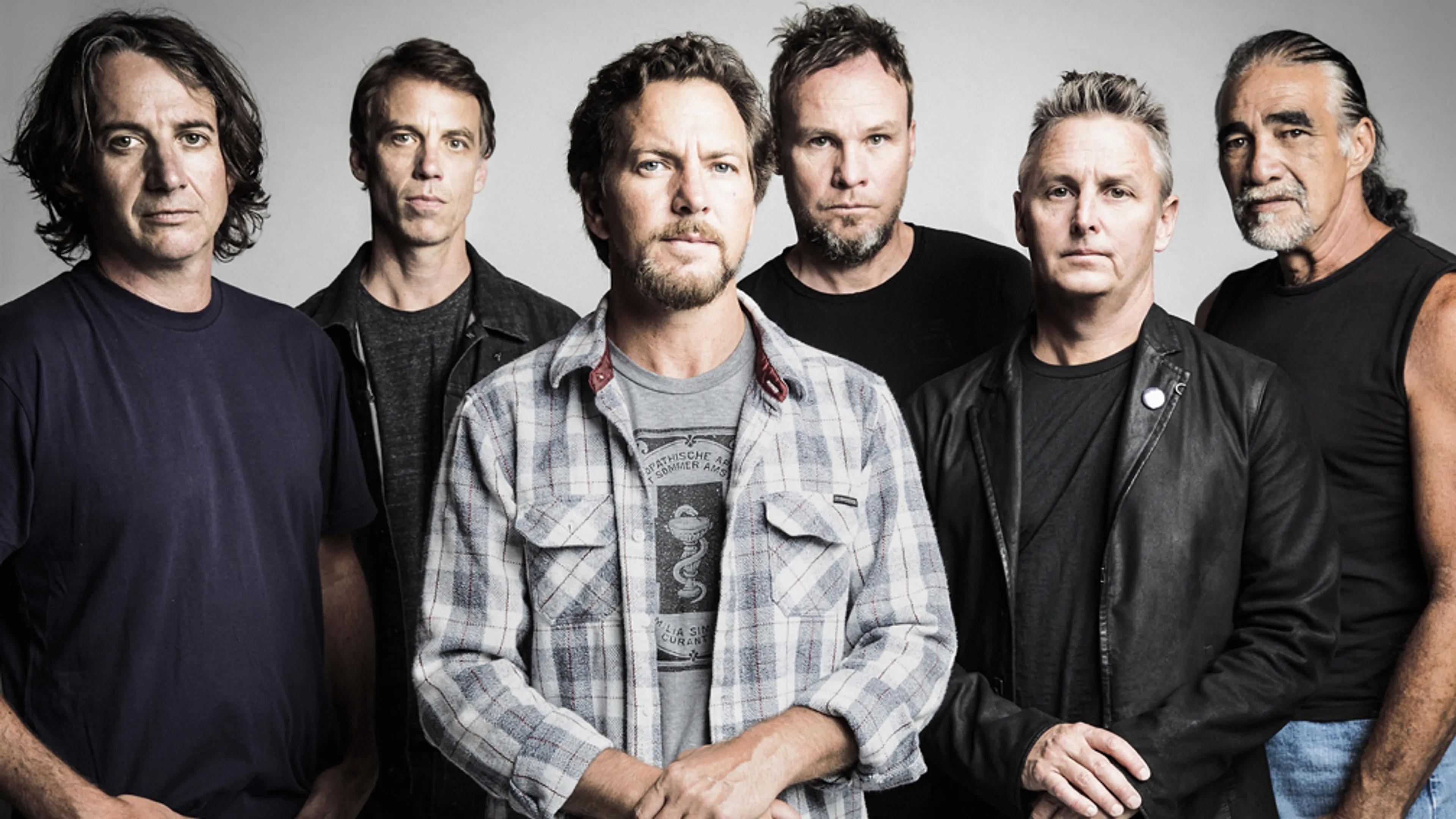 Pearl Jam Have Postponed Tonight's Show In London