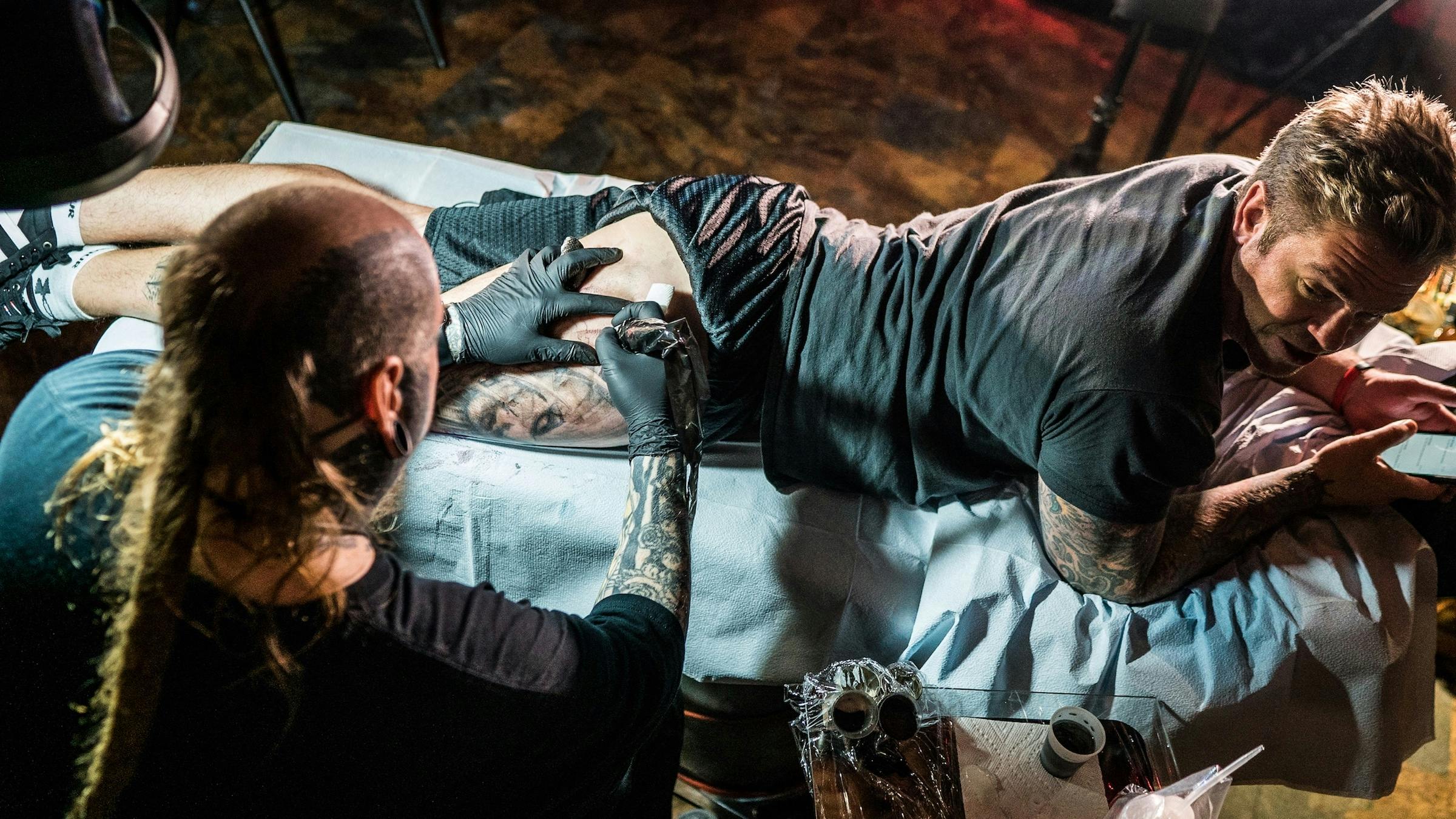 Watch Pig Destroyer's Scott Hull Get Tattooed By Paul Booth
