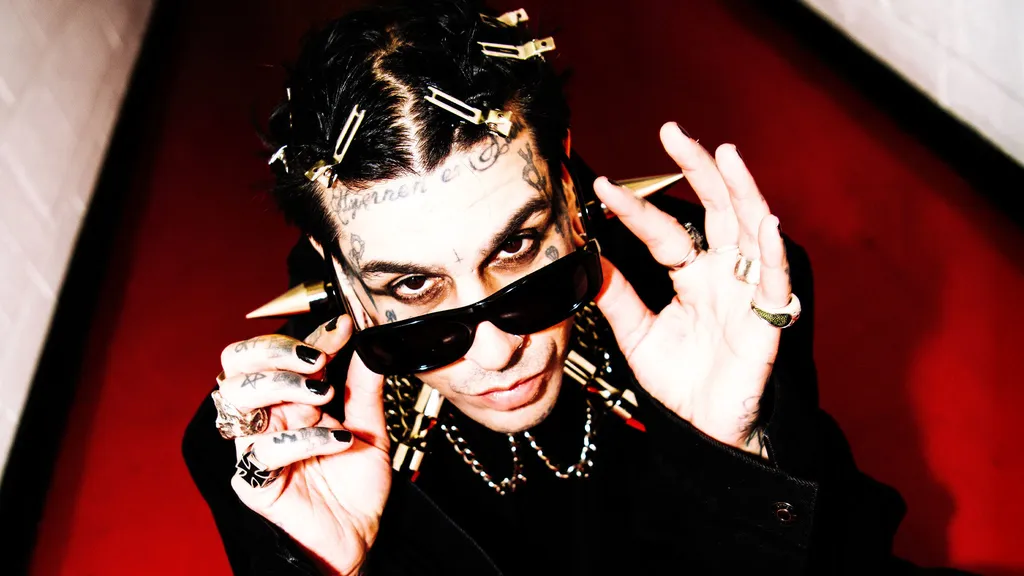 Ray Noir April 2026 promo credit Felix Bartlett