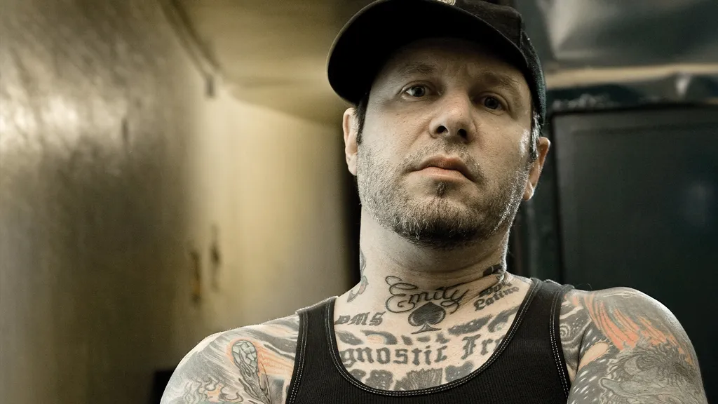 Roger Miret Justin Borucki 2020