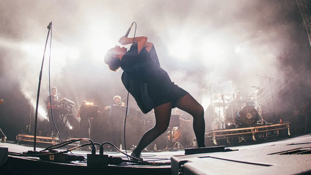 Rolo Tomassi Arc Tan Gent 2025 live header