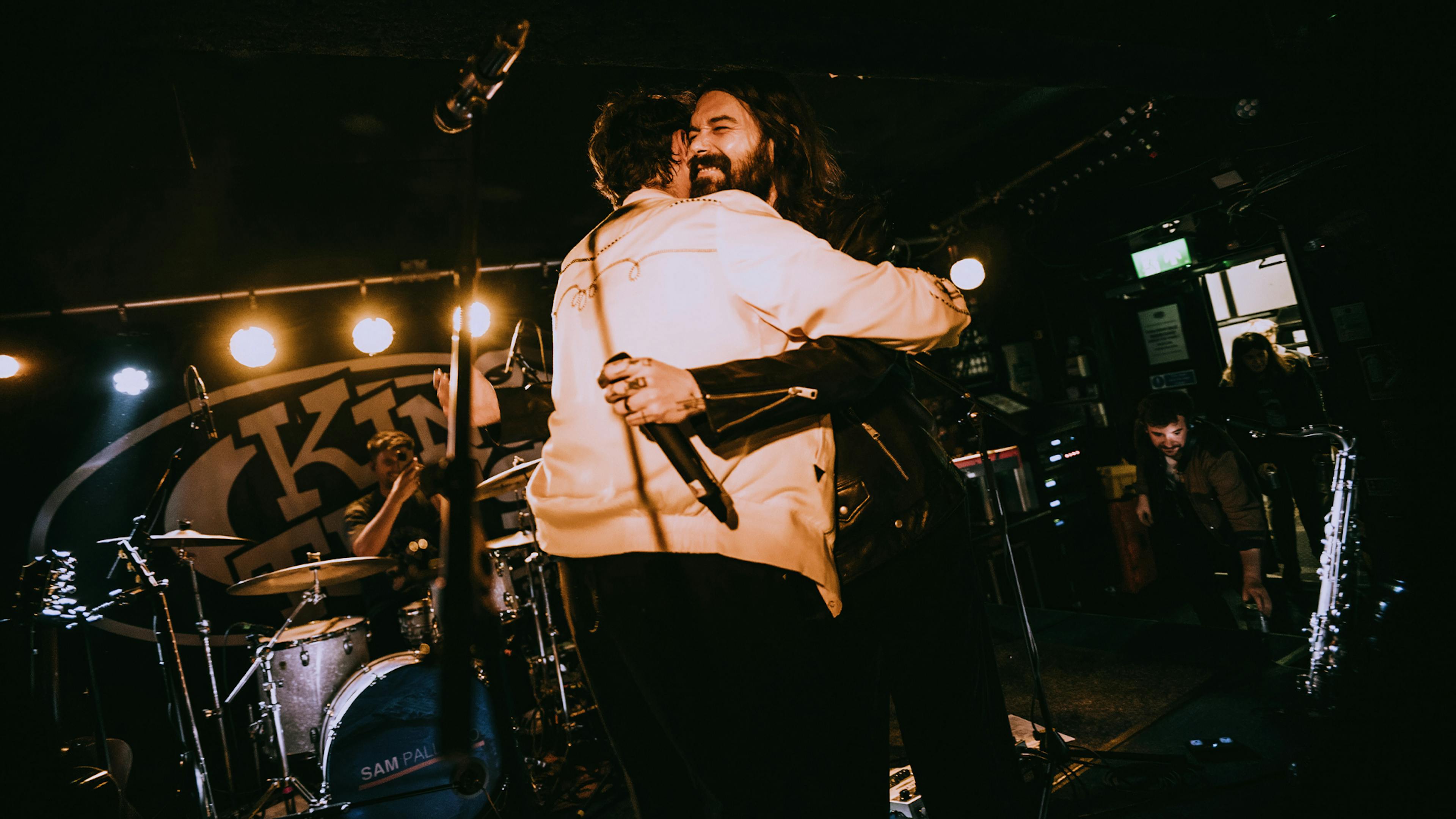 Simon Neil joined Sam Palladio onstage last night to perform their 2024 duet Spill Your Heart