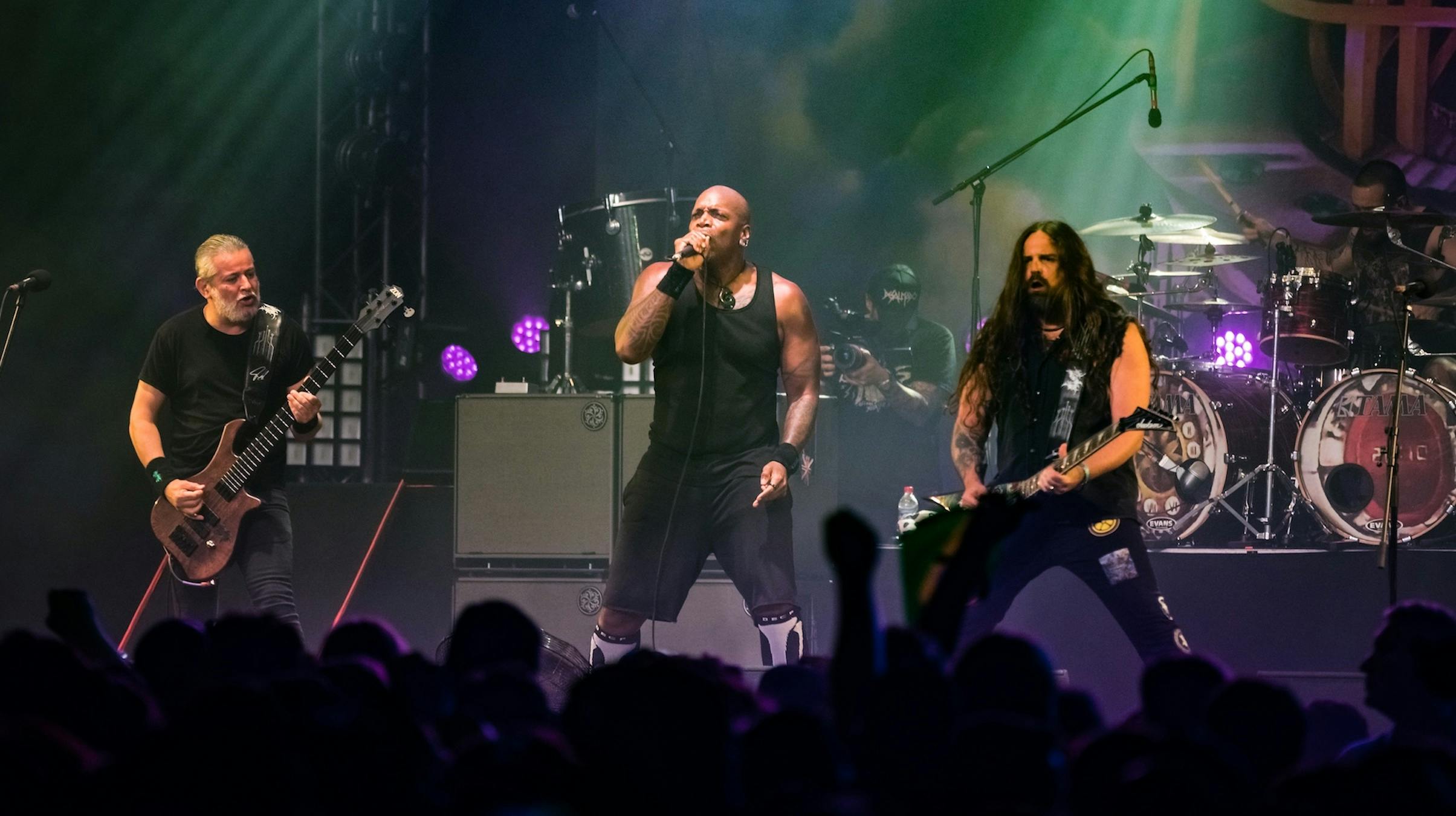 Sepultura Banned From Playing Lebanon For Being 'Devil Worshippers'