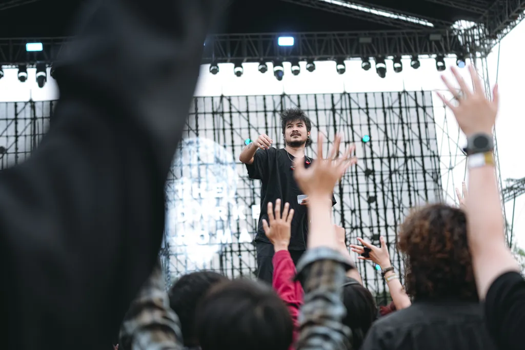 THE DARKEST ROMANCE ROCK ALARM 20263