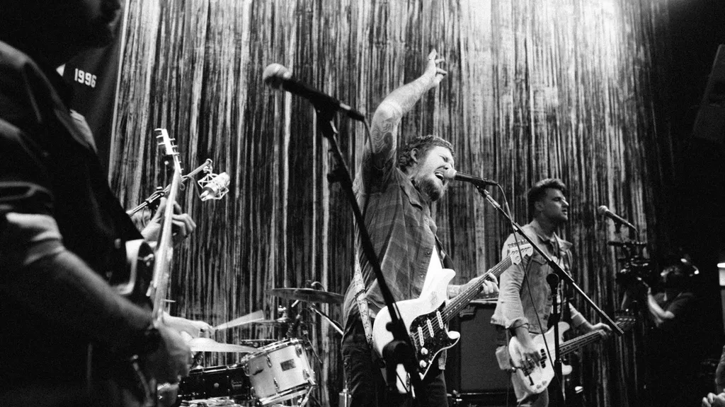 The Gaslight Anthem 2022 Crossroads surprise show credit Kelsey Hunter Ayres