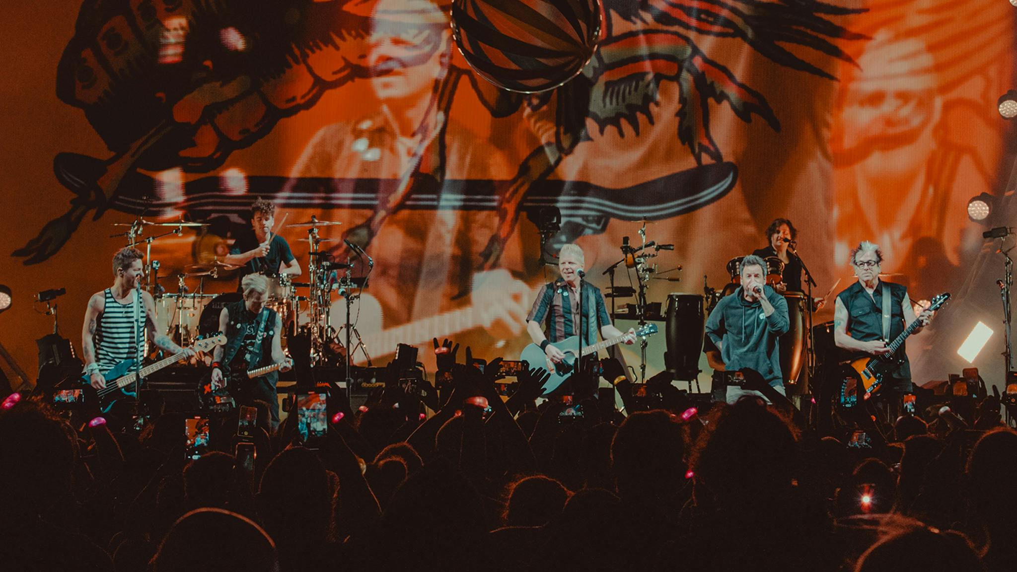 Watch The Offspring perform Why Don’t You Get A Job? with Deryck Whibley and Pierre Bouvier