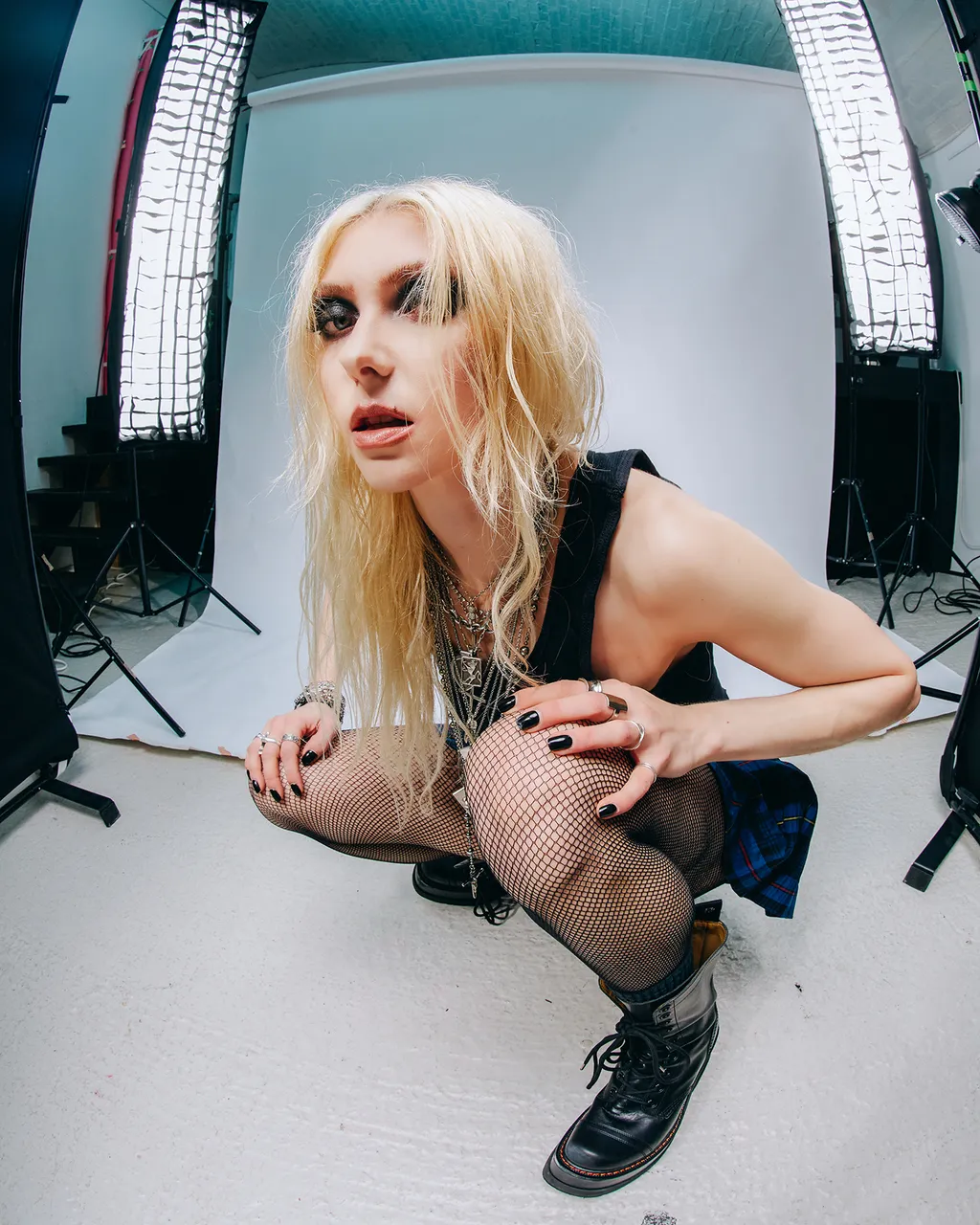 The Pretty Reckless James Abbott 2026 6