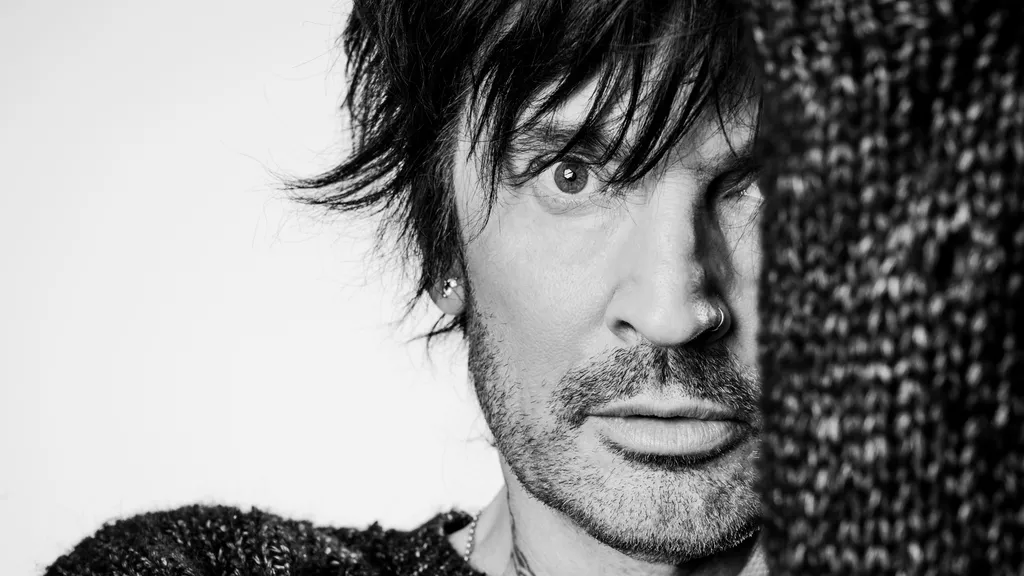 Tommy Lee Solo Promo October 2020 Credit Myriam Santos