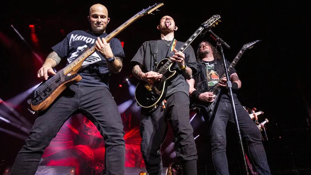 Trivium live The O2 2025 Paulo Matt Corey credit Paul Harries