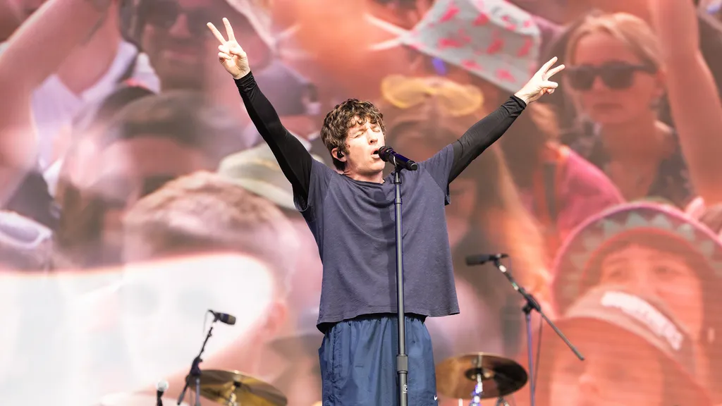 Turnstile Glastonbury Jenn Five 2025