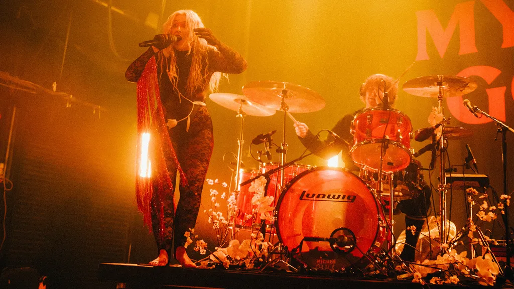 VUKOVI LONDON Bridie Florence 8