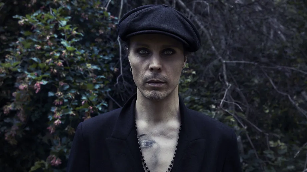 VV Ville Valo November 2022 promo credit Juha Mustonen