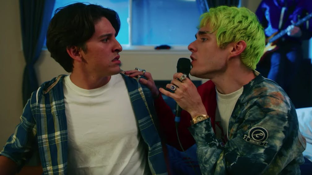 Watch Waterparks' New Video For Easy To Hate