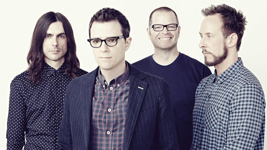The First Review Of Weezer's Surprise Covers Album – The Teal Album