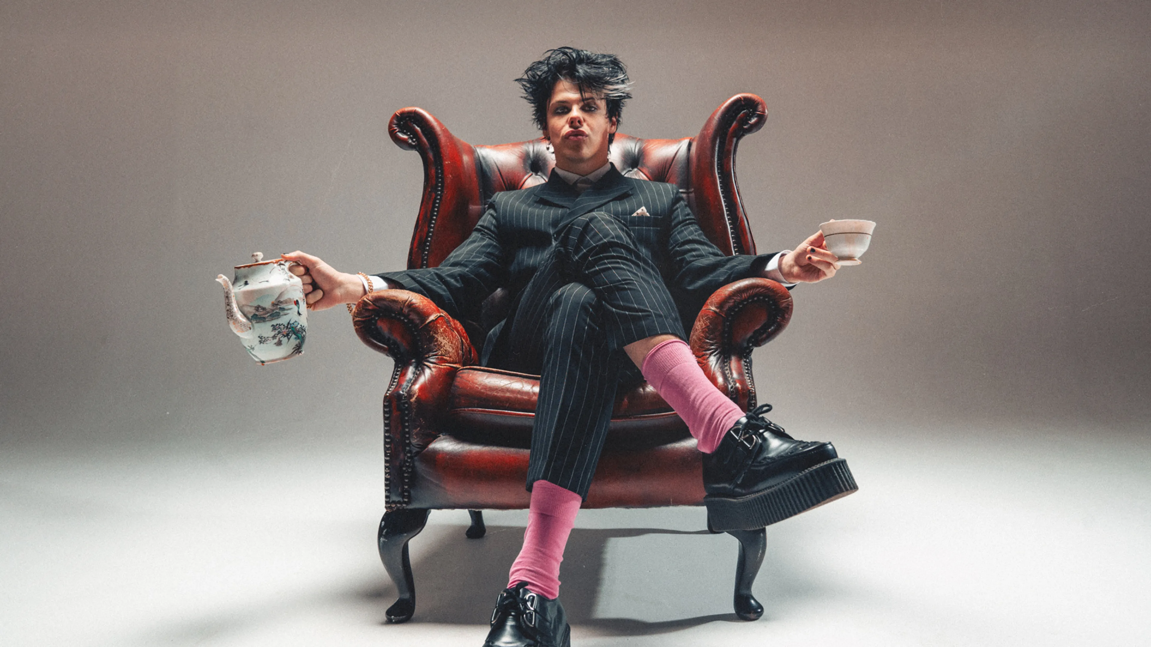 YUNGBLUD Is Releasing His Own interactive Illustrated Kerrang yungblud-is-releasing-his-own-interactive-illustrated-kerrang