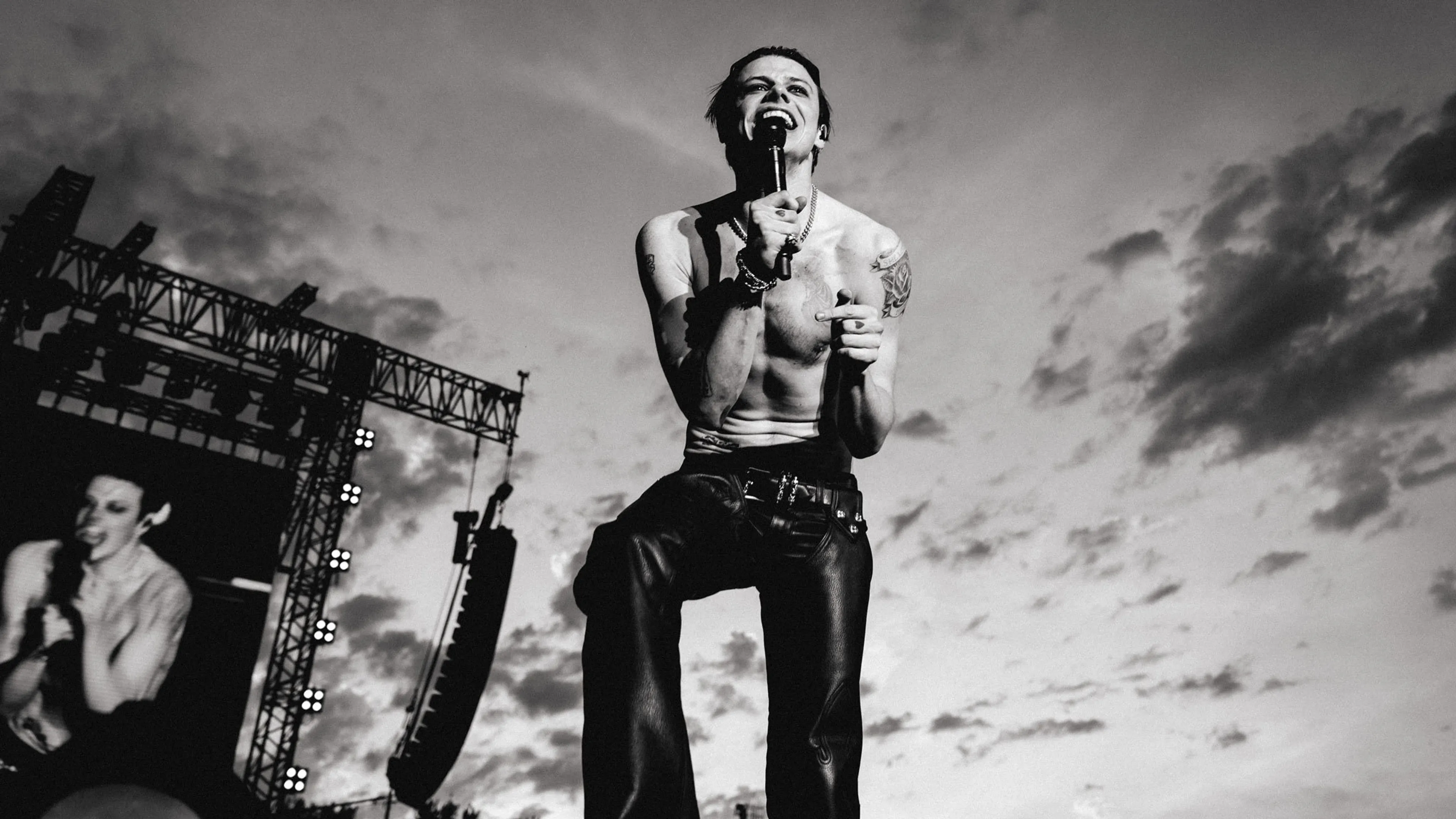 YUNGBLUD is taking Bludfest to the Czech Republic with Biffy, Primal Scream, Palaye Royale and more