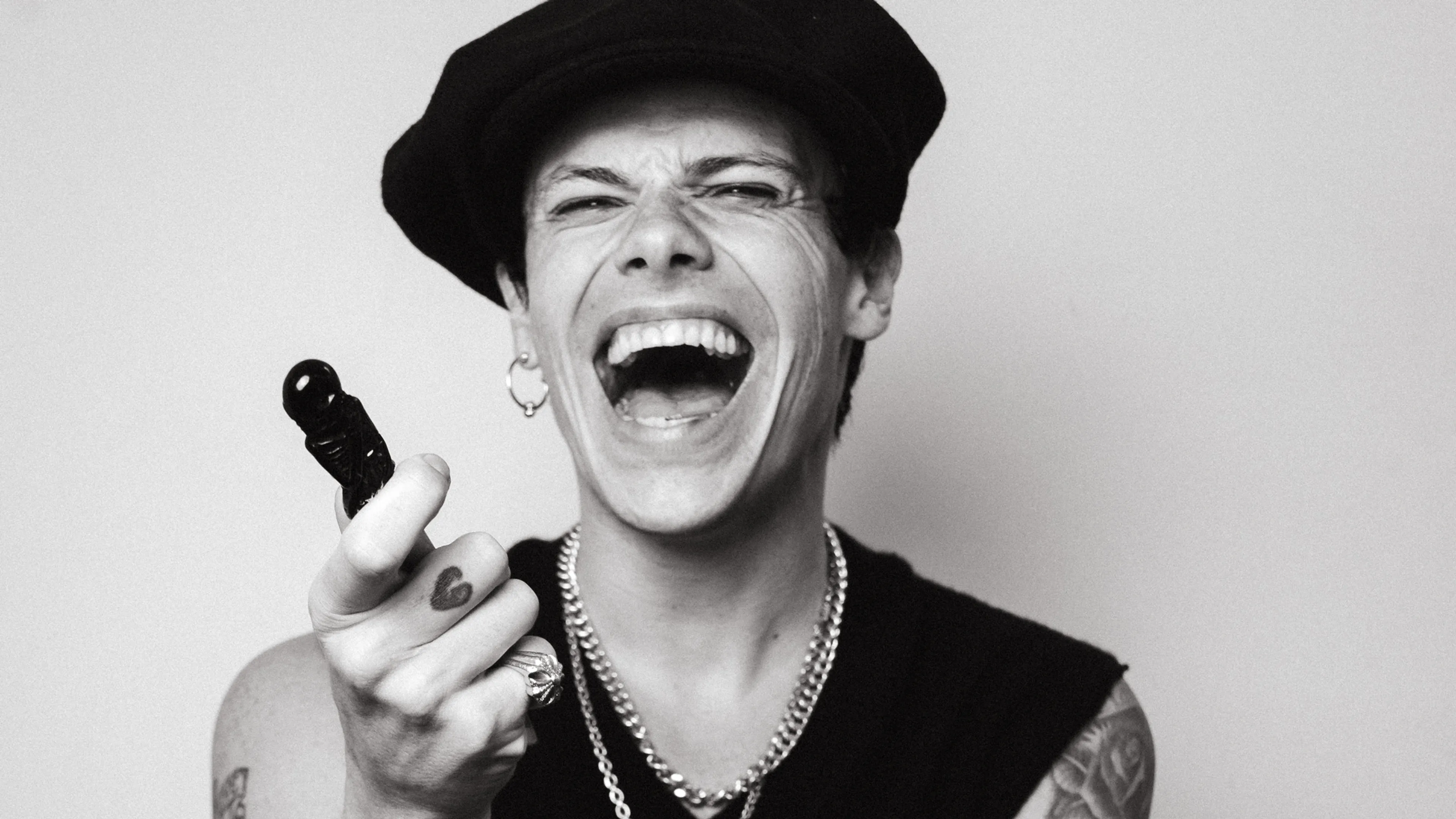 YUNGBLUD: “It’s so funny when people don’t understand me”