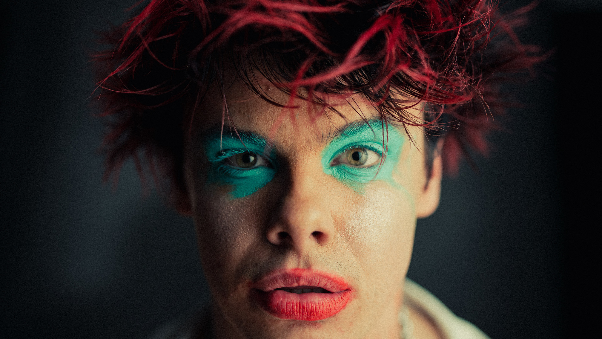 Watch The Video For YUNGBLUD's Emotional New Single, Mars | Kerrang!