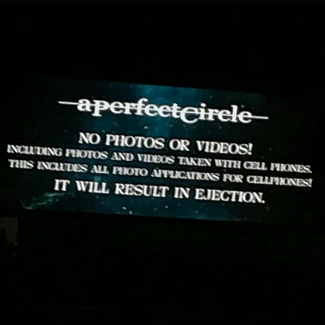 60+ People Thrown Out Of A Perfect Circle Show For Violating “No Photos” Policy