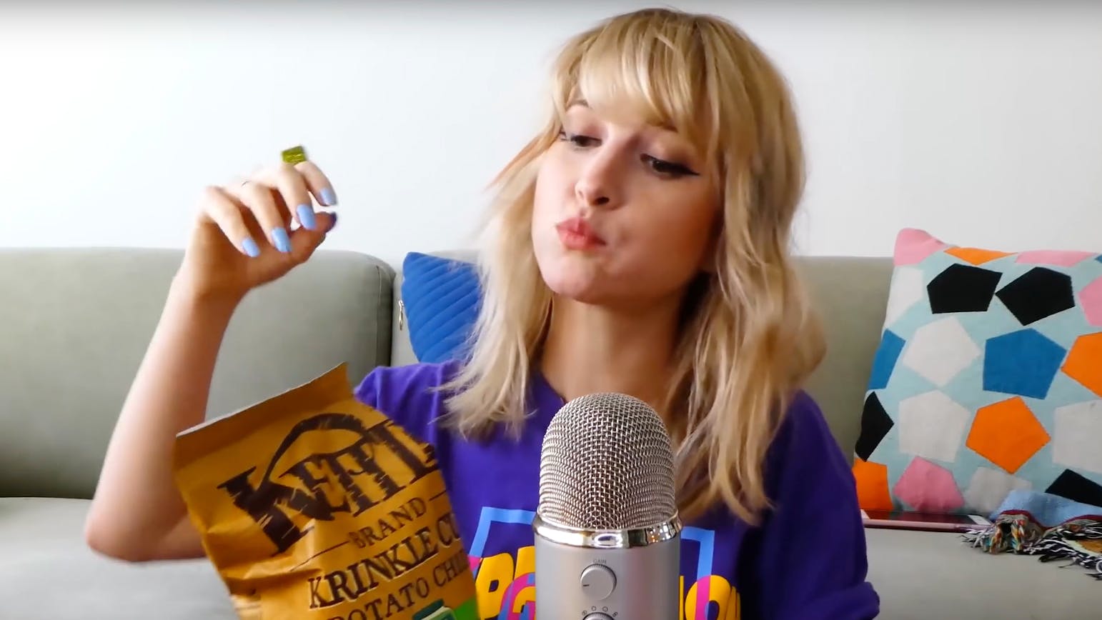 Watch Paramore's Hayley Williams Eat Crisps And Whisper In Bizarre New Video