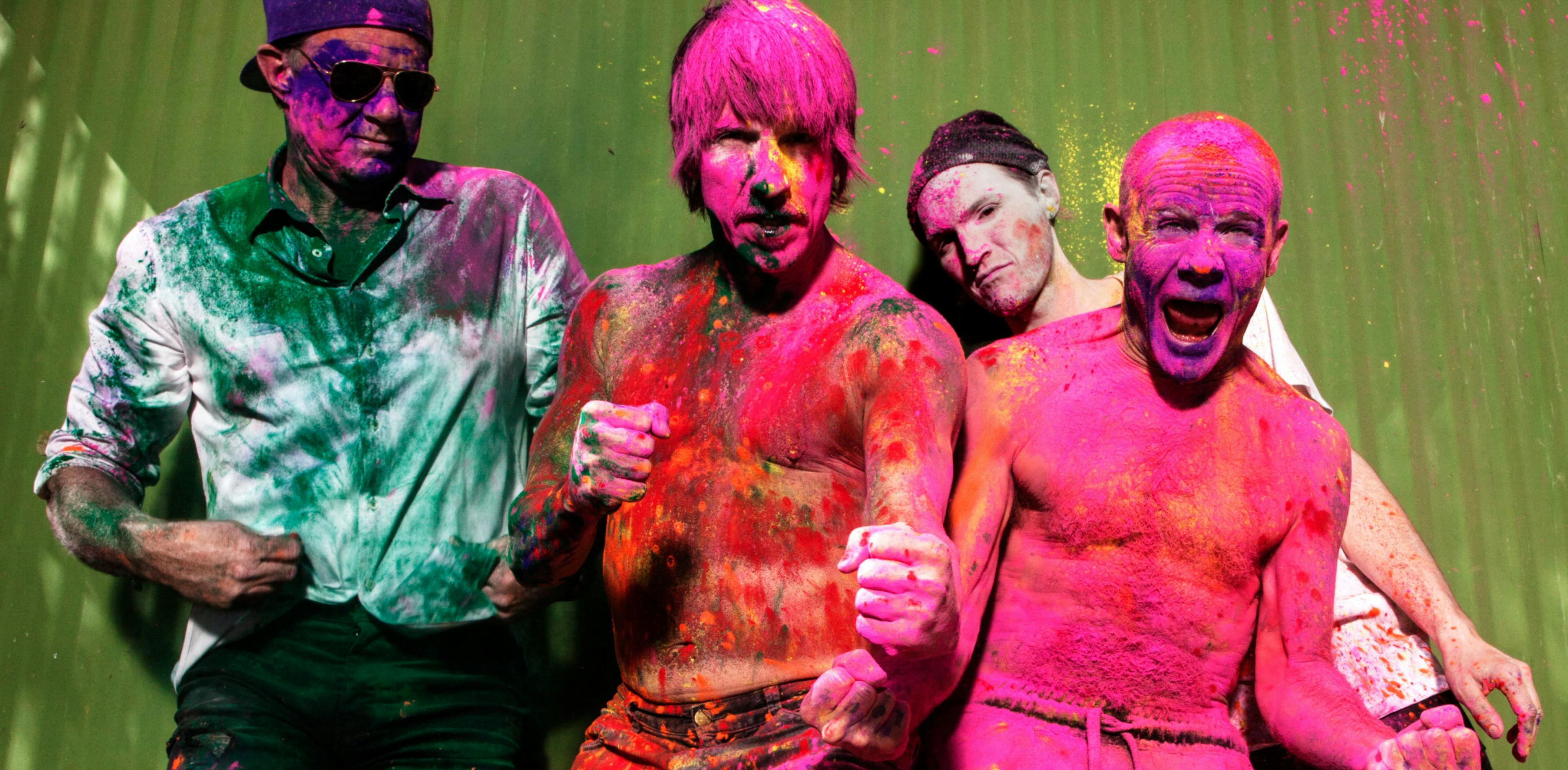 Red Hot Chili Peppers Are Streaming Their Show From The Pyramids Of Giza